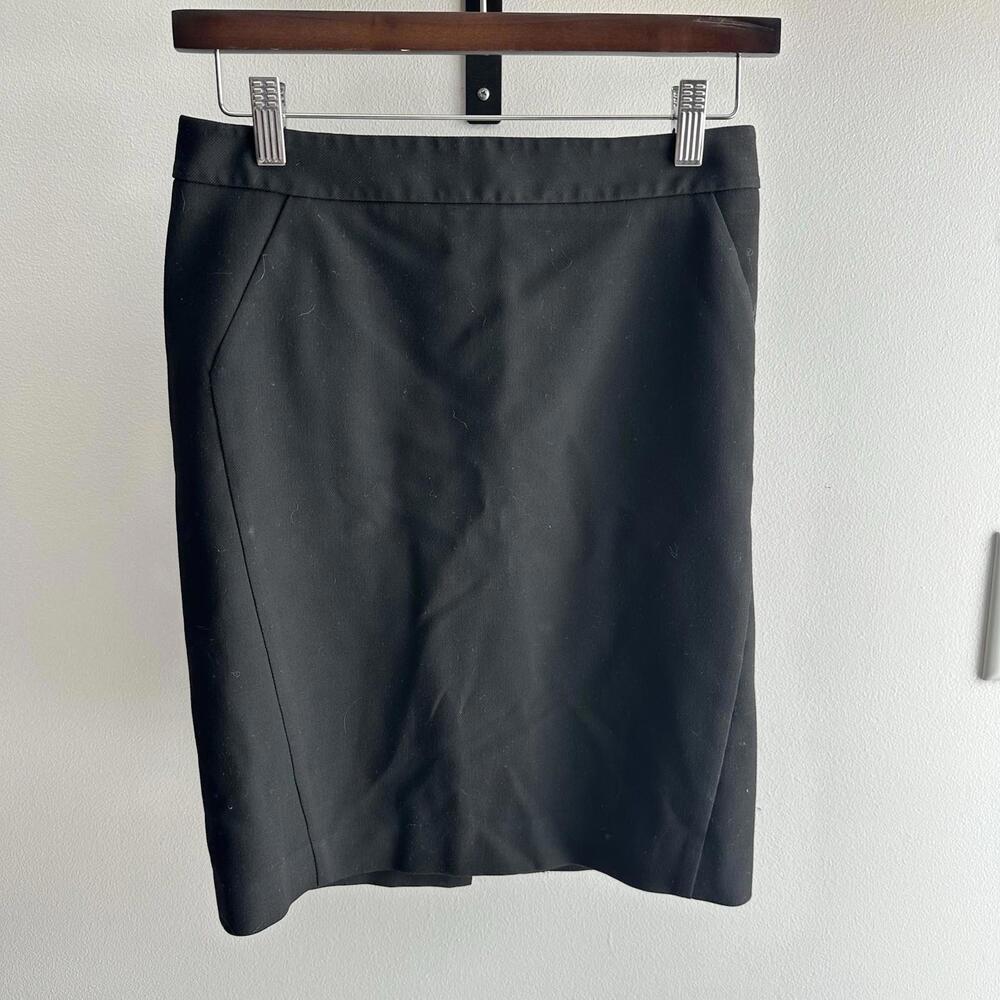 Ann Taylor Loft Black Business Casual Pencil Dress Skirt Size 2P With Back slit